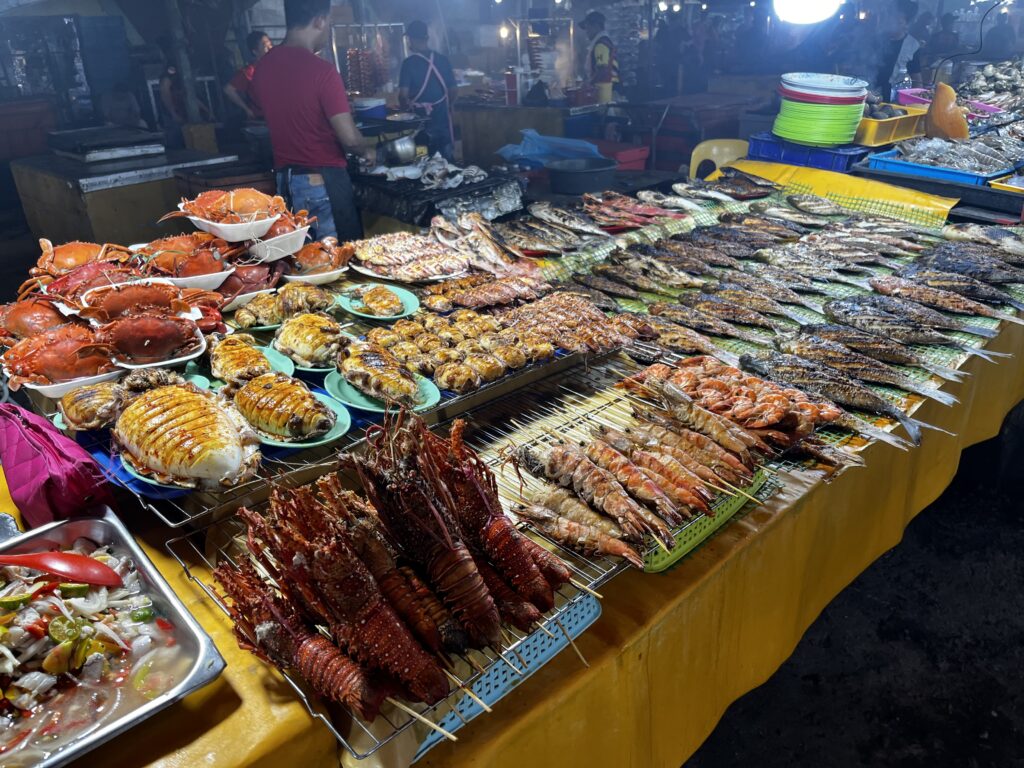 コタキナバルの夜市