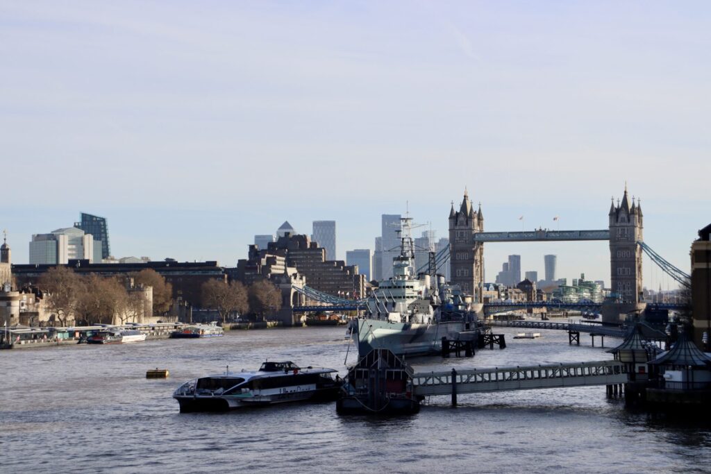 ロンドン