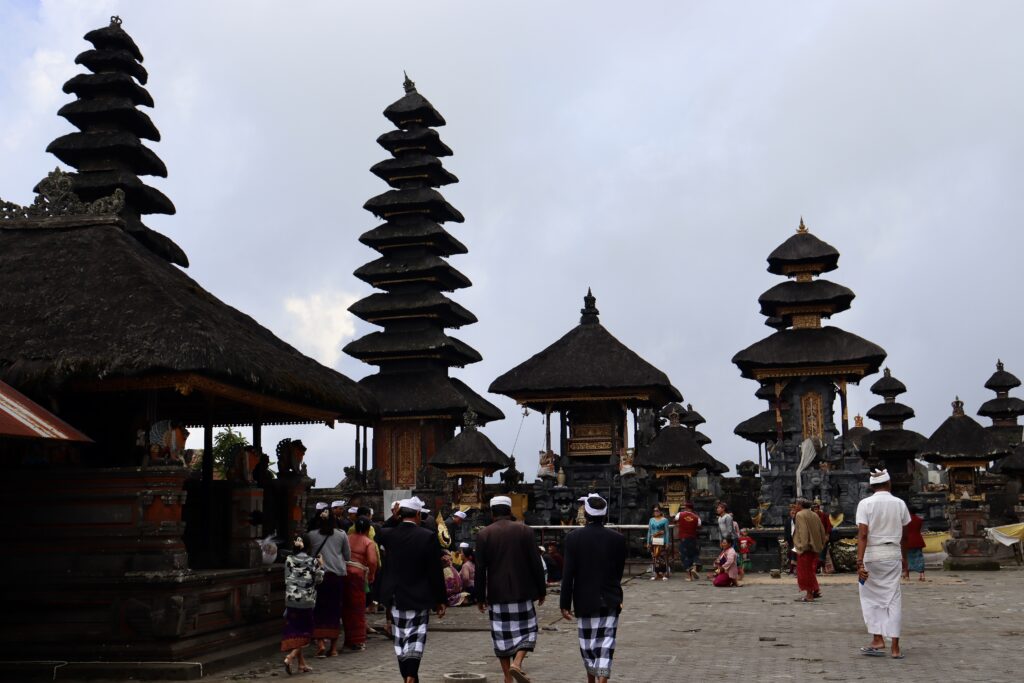 ウルンダヌバトゥール寺院