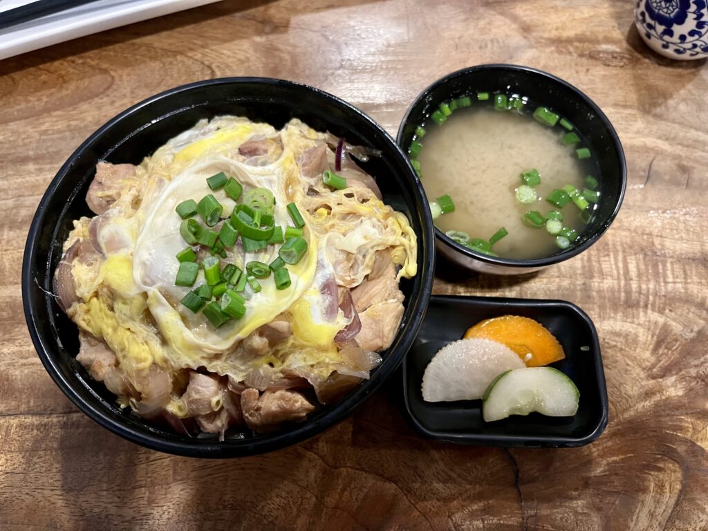 親子丼inカトマンズ