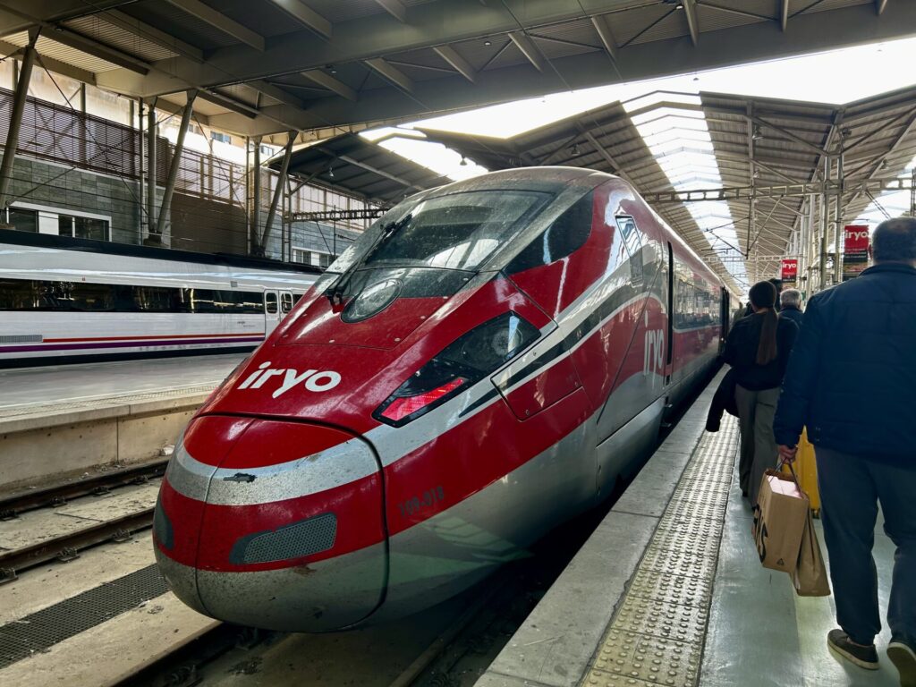アルヘシラス、マラガ経由、マドリード行き