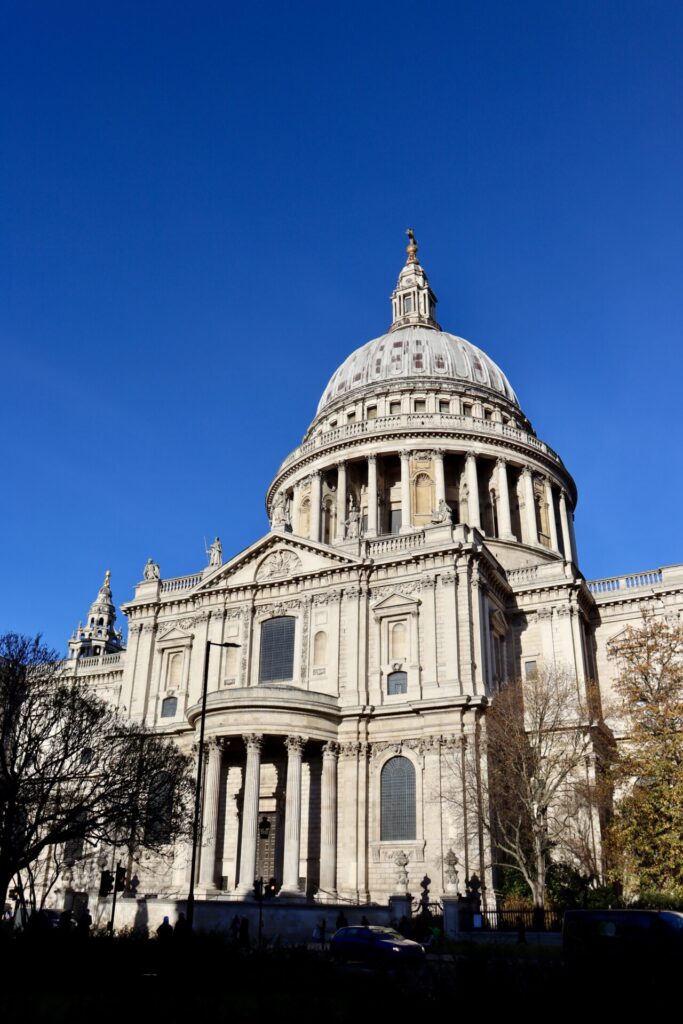 ロンドン